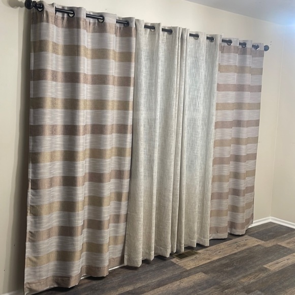 Curtain set